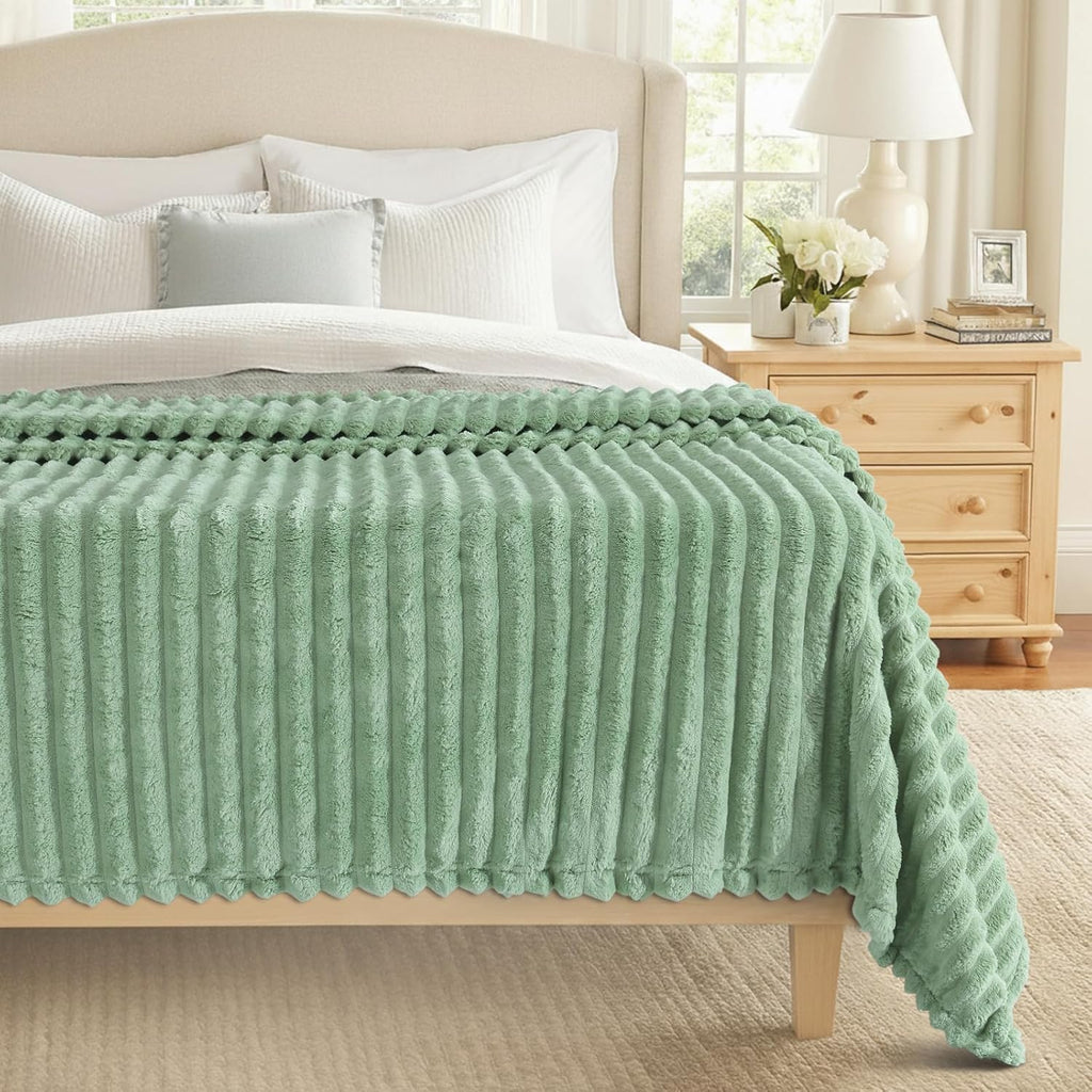 Cozy Fluffy Plush Blanket: Sage