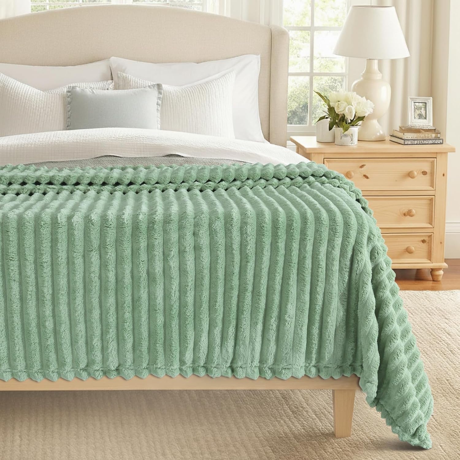 Cozy Fluffy Plush Blanket: Sage