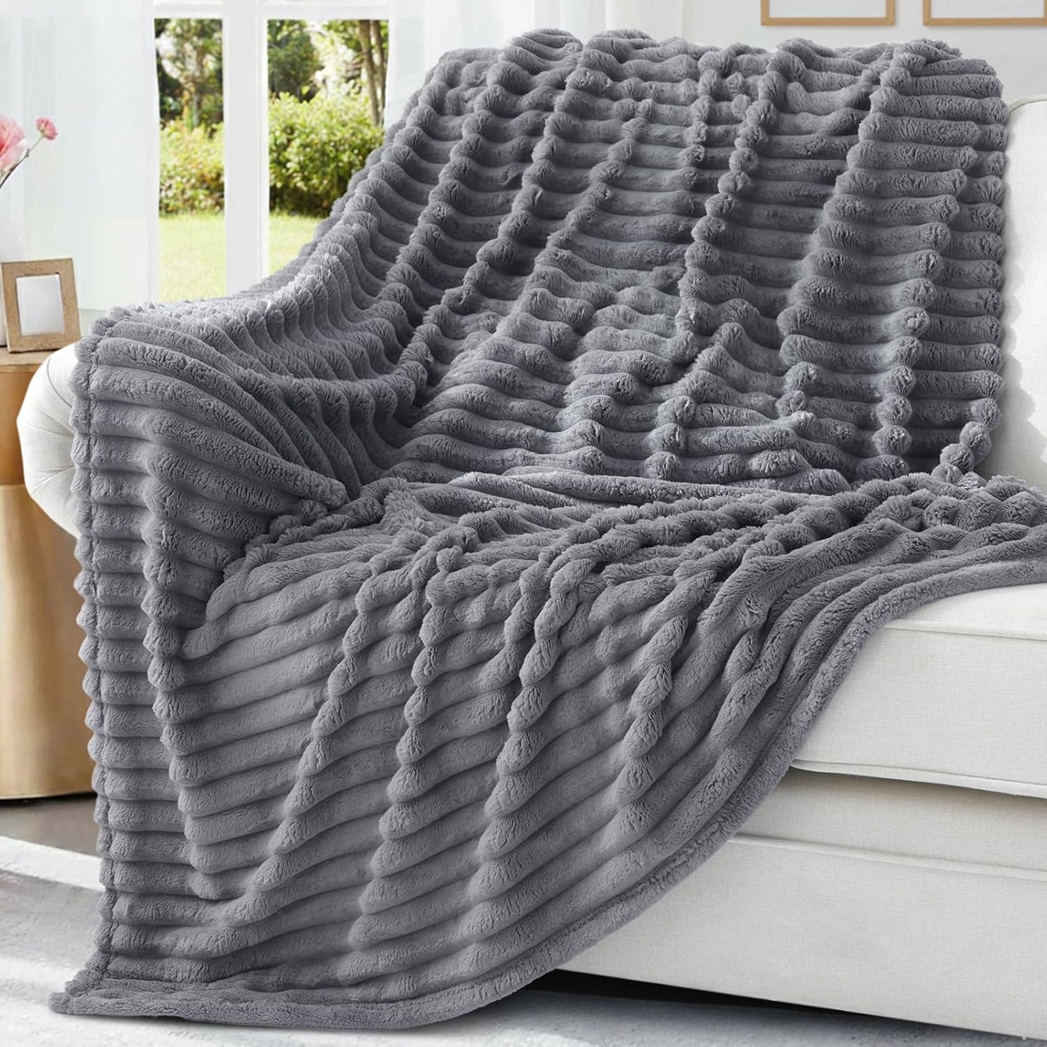 Cozy Fluffy Plush Blanket: Dark Grey