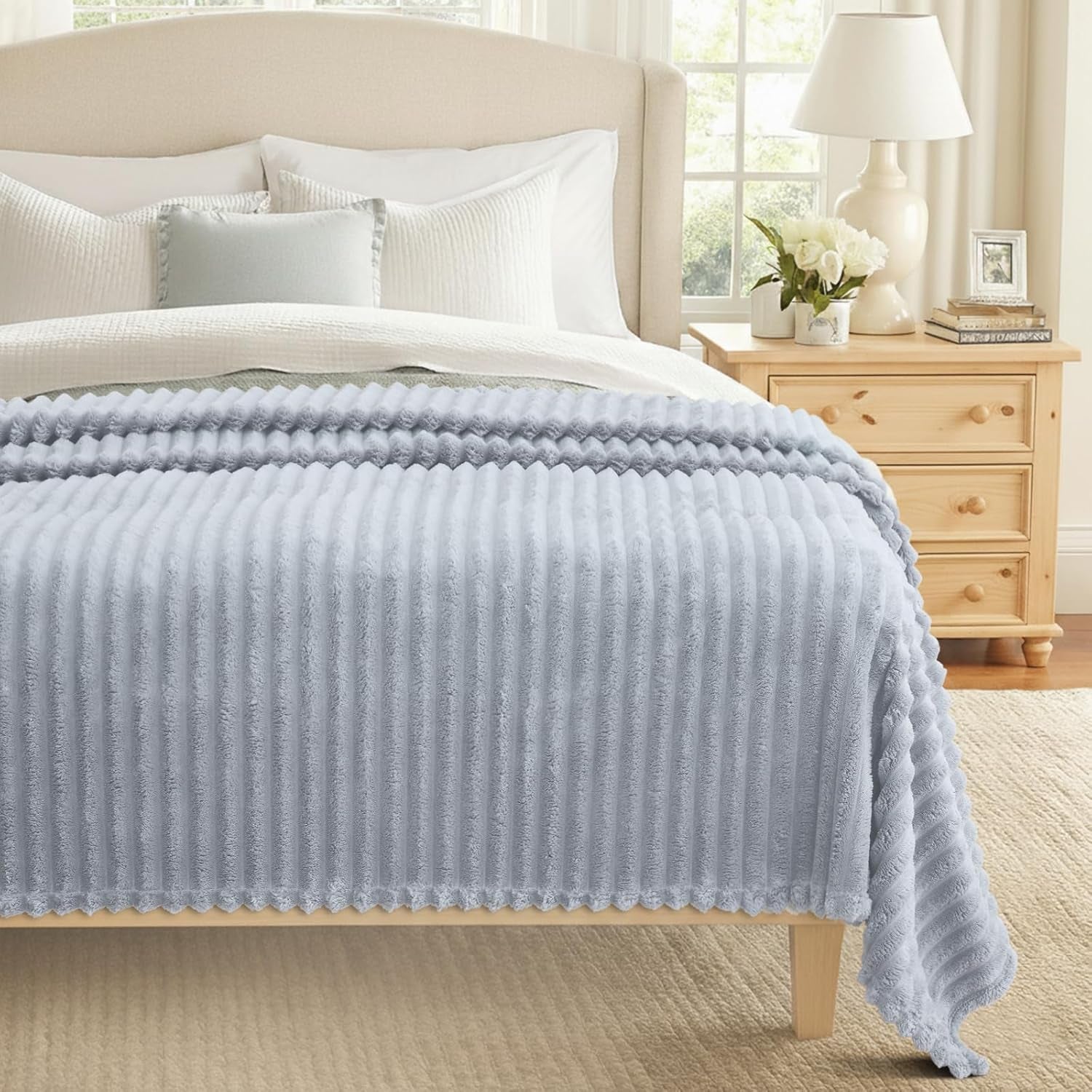 Cozy Fluffy Plush Blanket: Grey