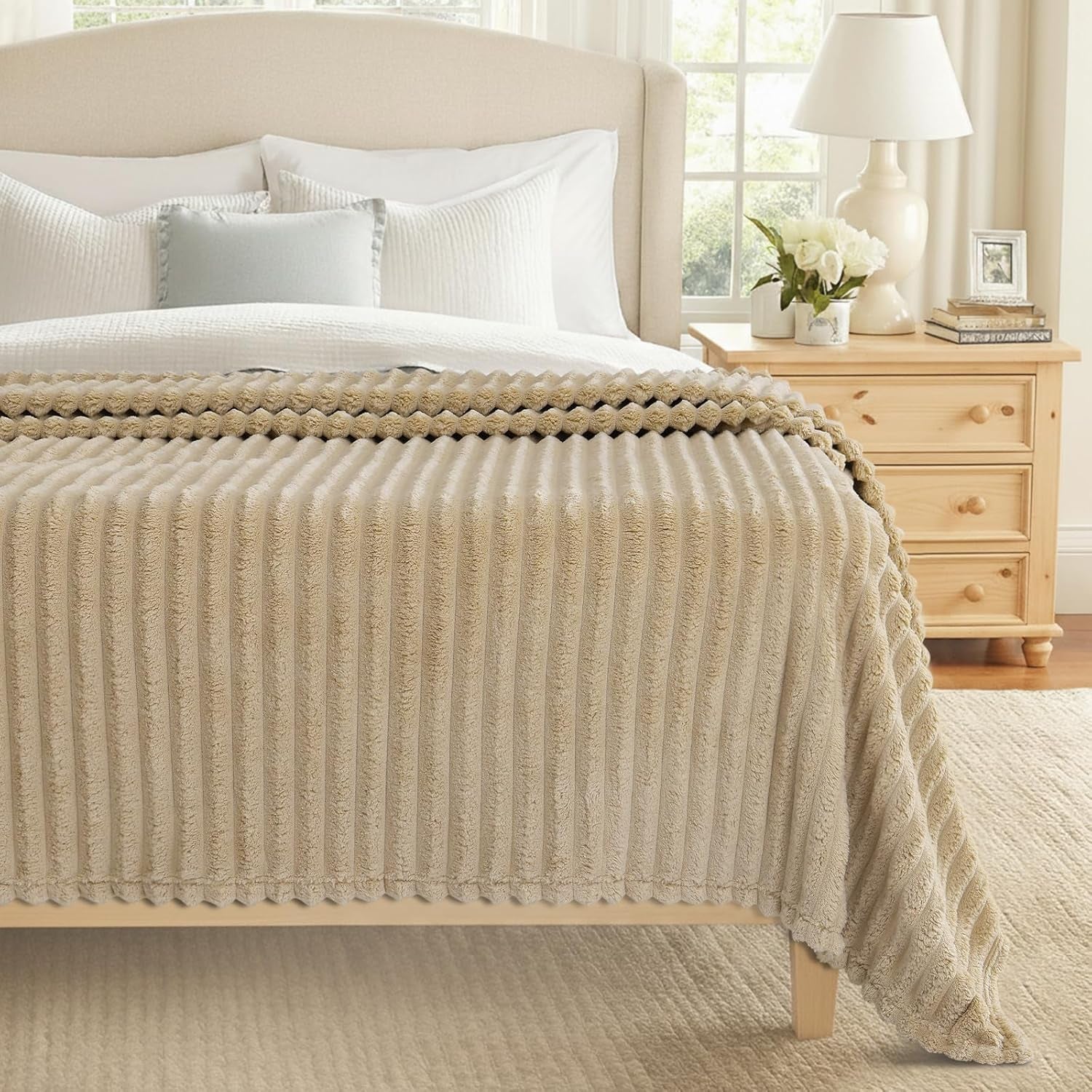 Cozy Fluffy Plush Blanket: Light Brown
