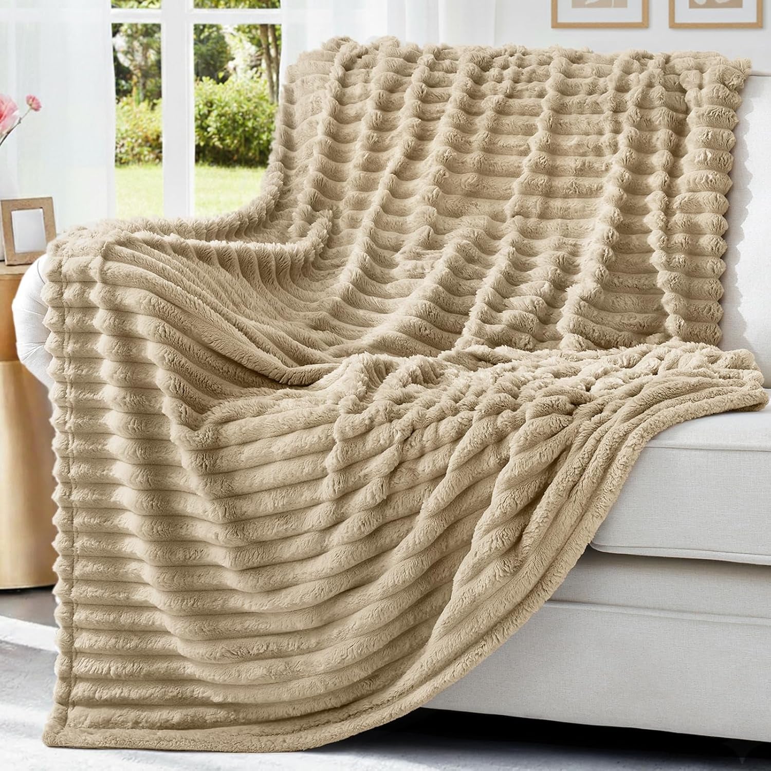 Cozy Fluffy Plush Blanket: Light Brown